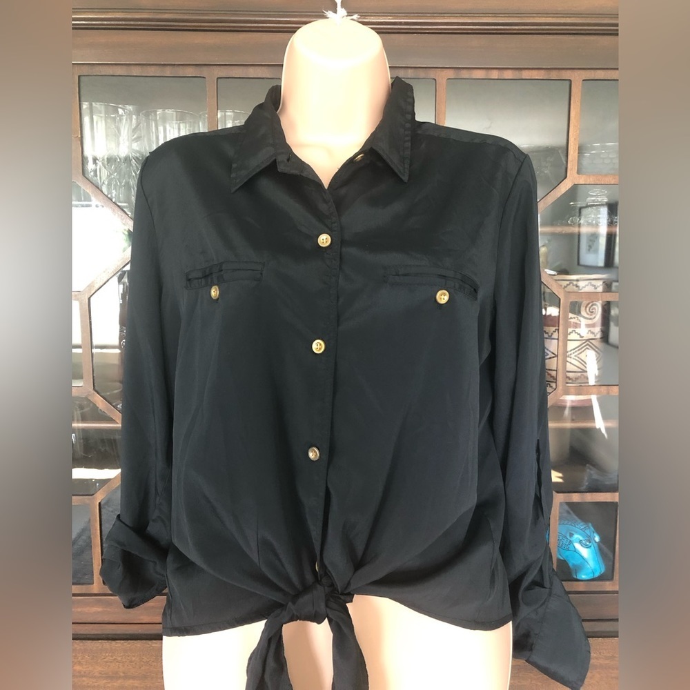 Fun & Flirt Tie shirt